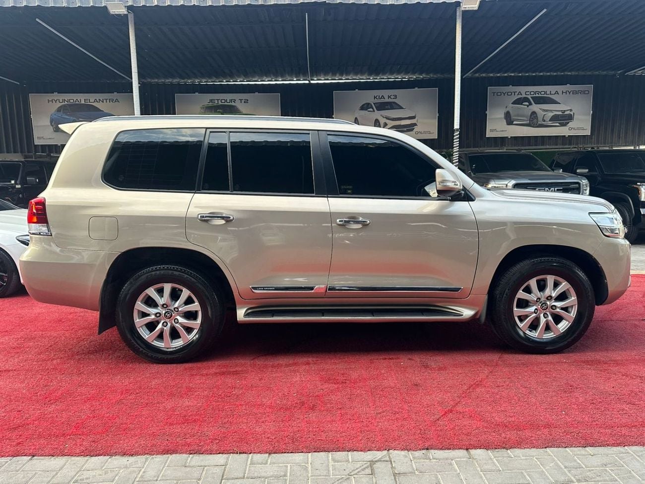 Toyota Land Cruiser GXR