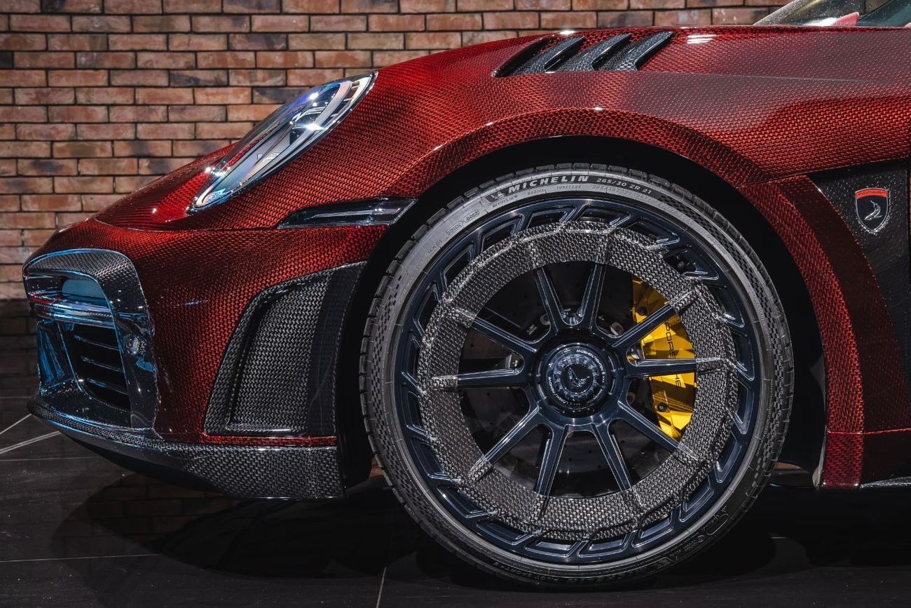 بورش 911 Porsche 911 (992) Turbo S Topcar +Full Carbon body 1of 7