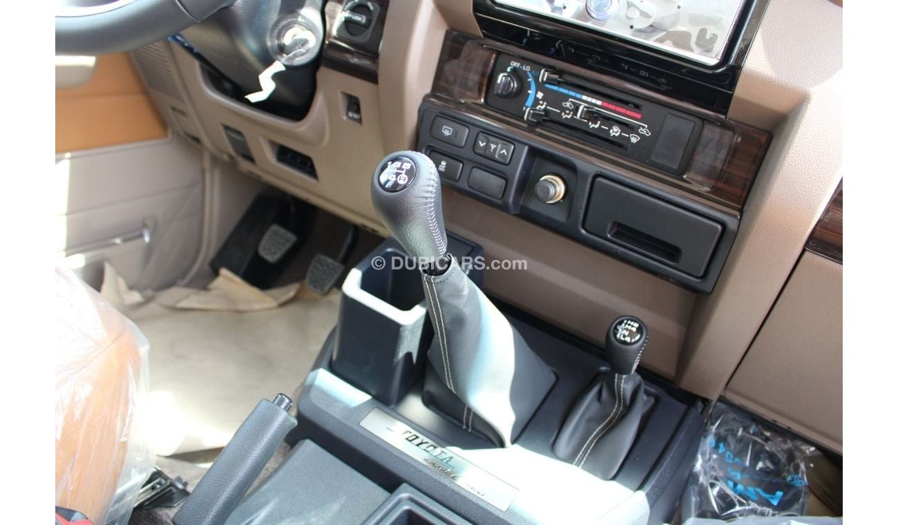 Toyota Land Cruiser 70 LHD - TOYOTA LAND CRUISER  76 4.5L V8 DIESEL 4WD LX MT - FO - W/ WINCH DIFF