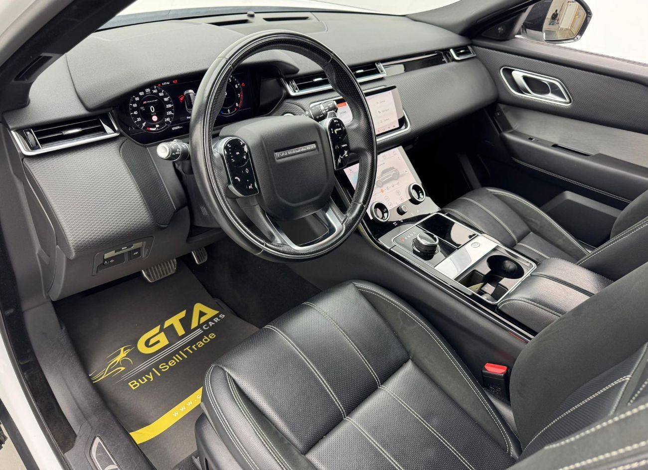 Land Rover Range Rover Velar P250 R-Dynamic S 2.0L 2020 Range Rover Velar R-Dynamic P250 S, 1 Year Warranty, Full Service