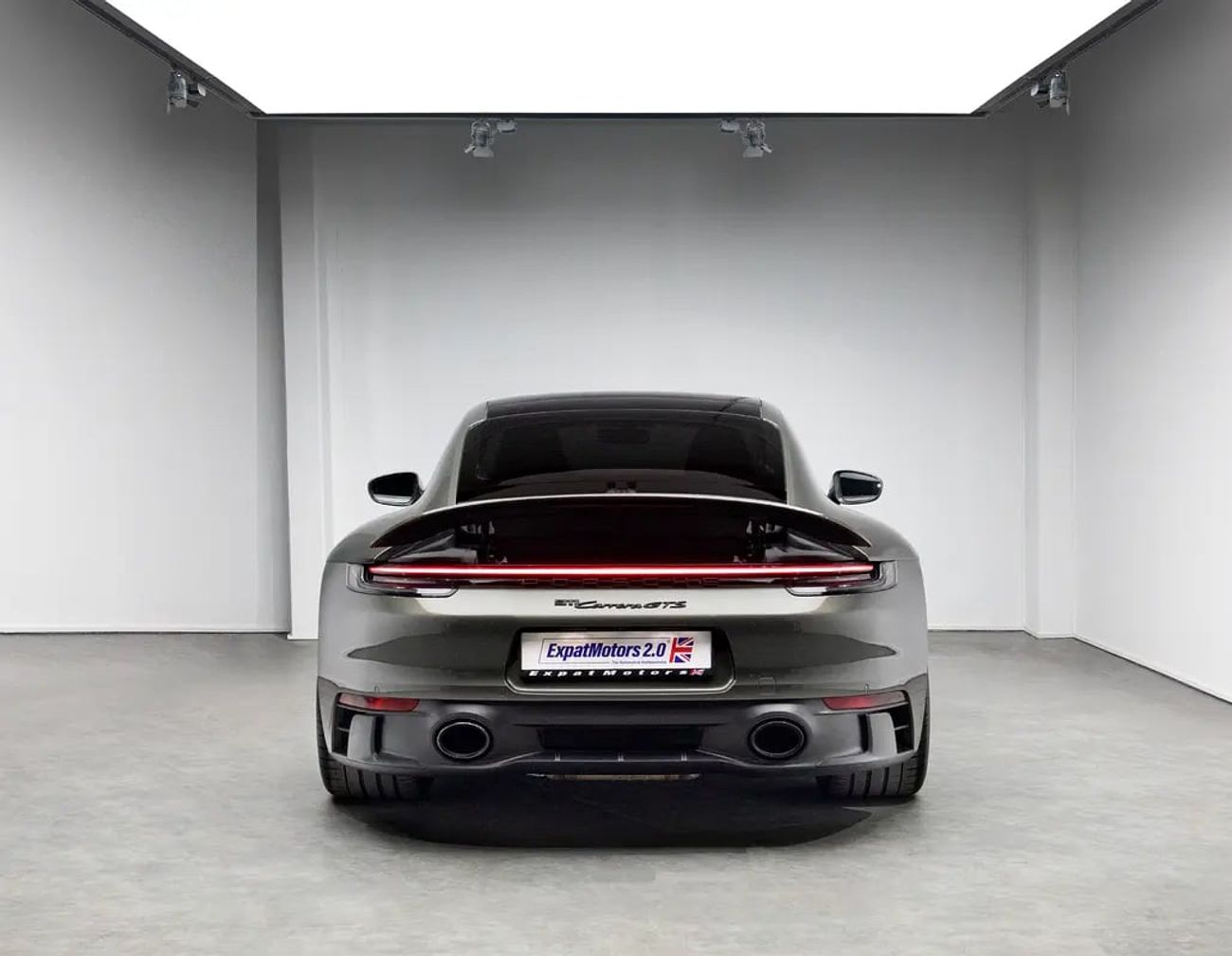 Porsche 911 Carrera GTS 3.0L (450 HP) Coupe