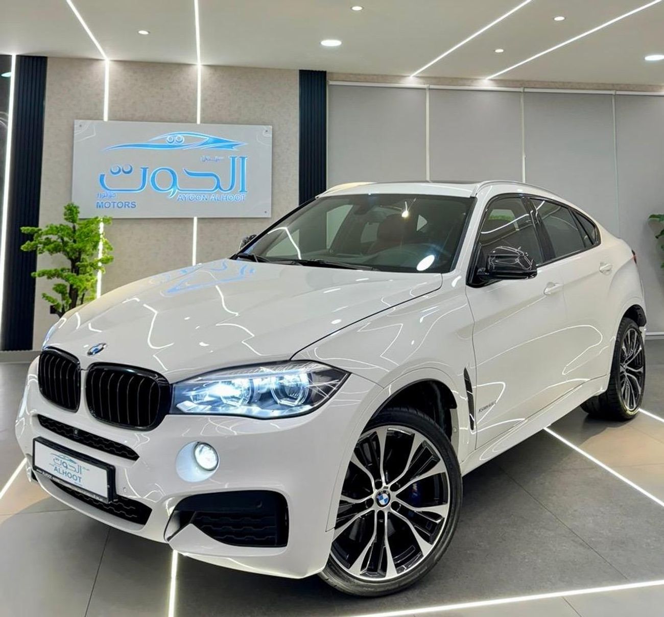 BMW X6 40i Luxury 3.0L LOVELY BMW X6 V6 || TOP RANGE || M_KIT || GCC || LIKE NEW || SCREENS II LOW MILEAGE