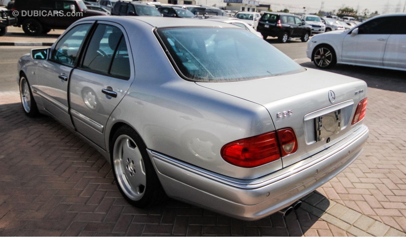 Mercedes-Benz E 55 AMG