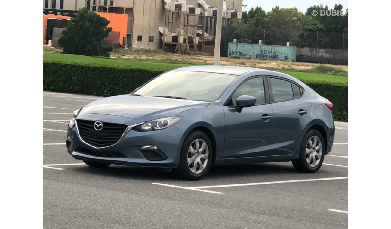 Mazda 3 MODEL 2016 GCC CAR PERFECT CONDITION INSIDE AND OUTSIDE LOW MILEAGE