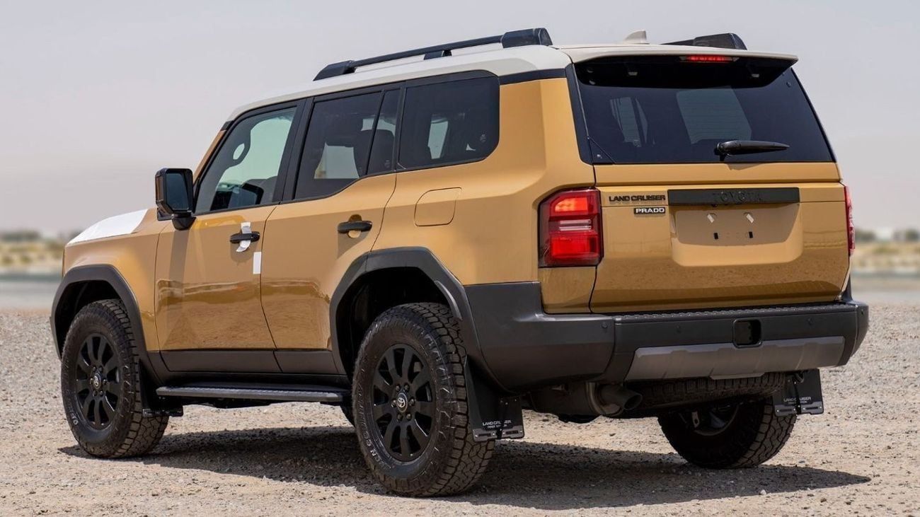 تويوتا برادو ADVENTURE 1ST EDITION 250 2.8D AT FIRST EDITION MY2025 – SAND & GREY ROOF
