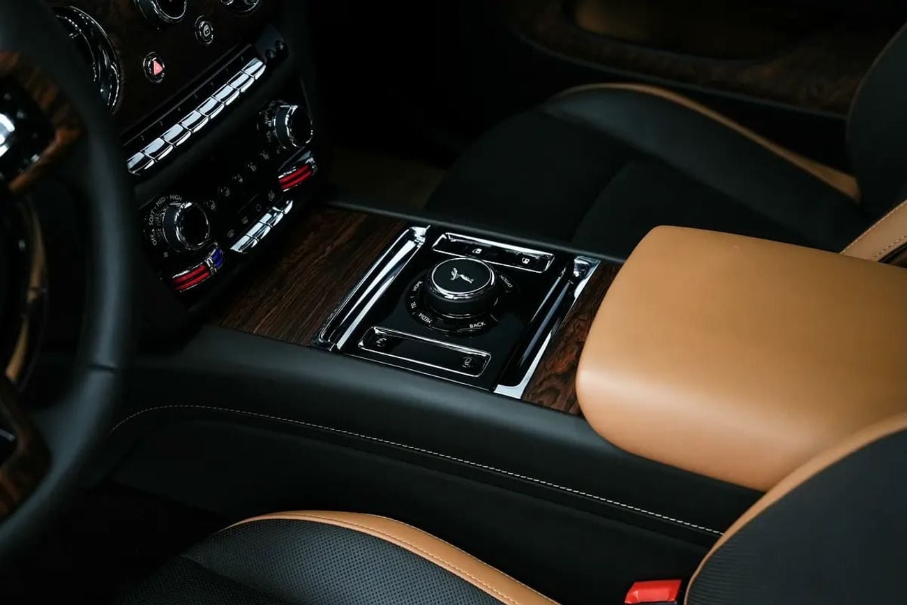 Rolls Royce Spectre STANDARD Certified Pre-Owned | Warranty Service