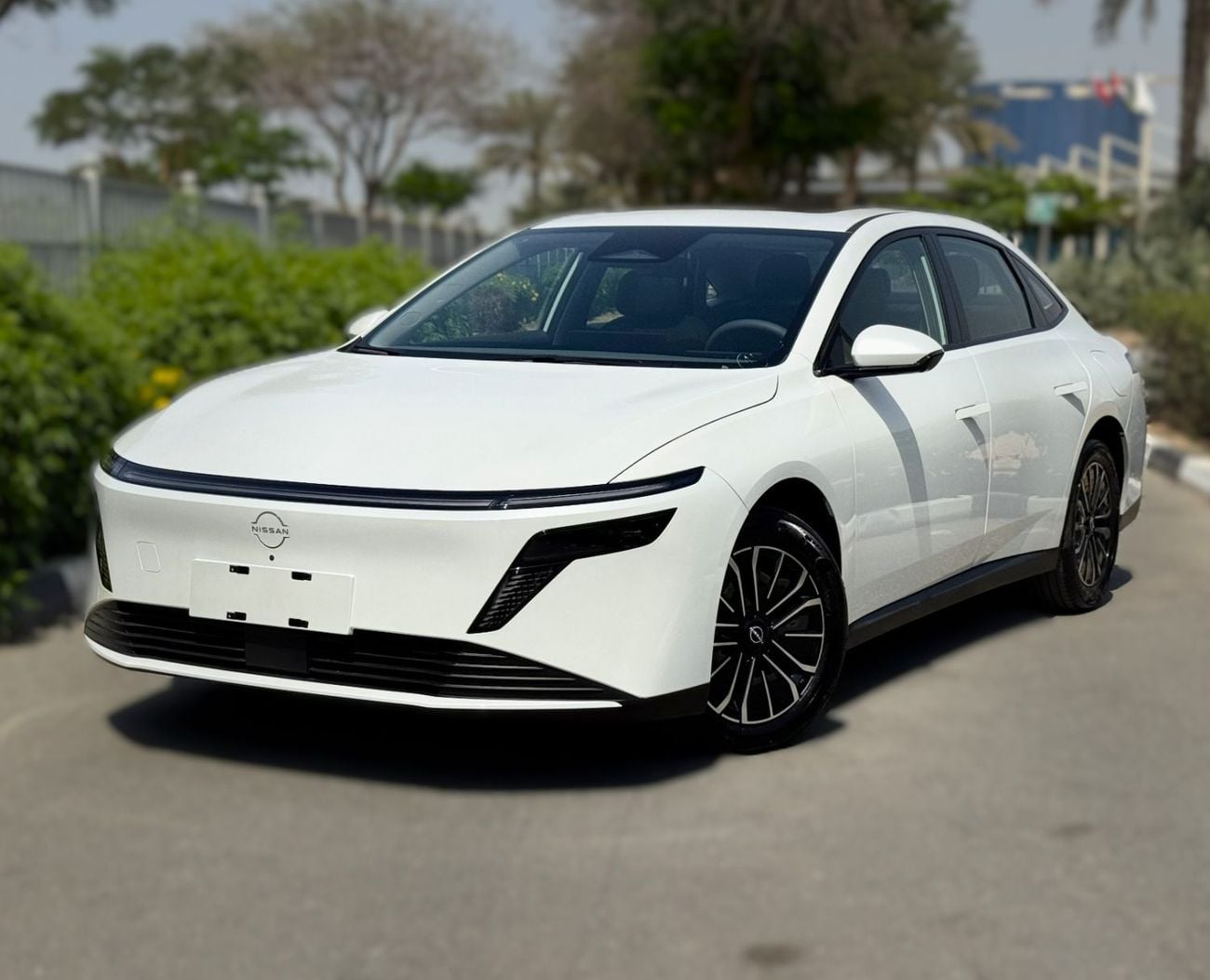 نيسان N6 Nissan N6 180 Max 2025 – Plug-in Hybrid