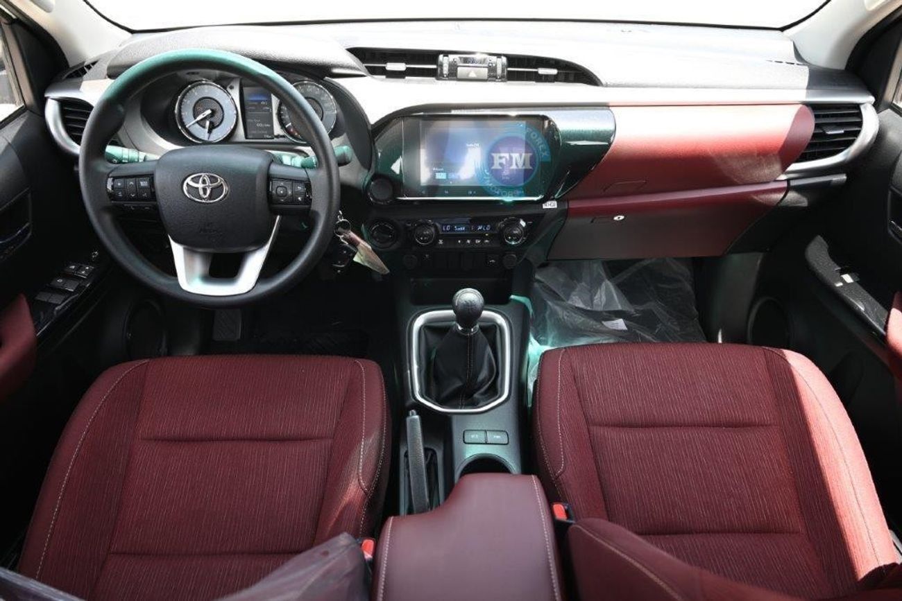 Toyota Hilux Double Cab SR5 2.7L Petrol 4WD 5 Seater Manual