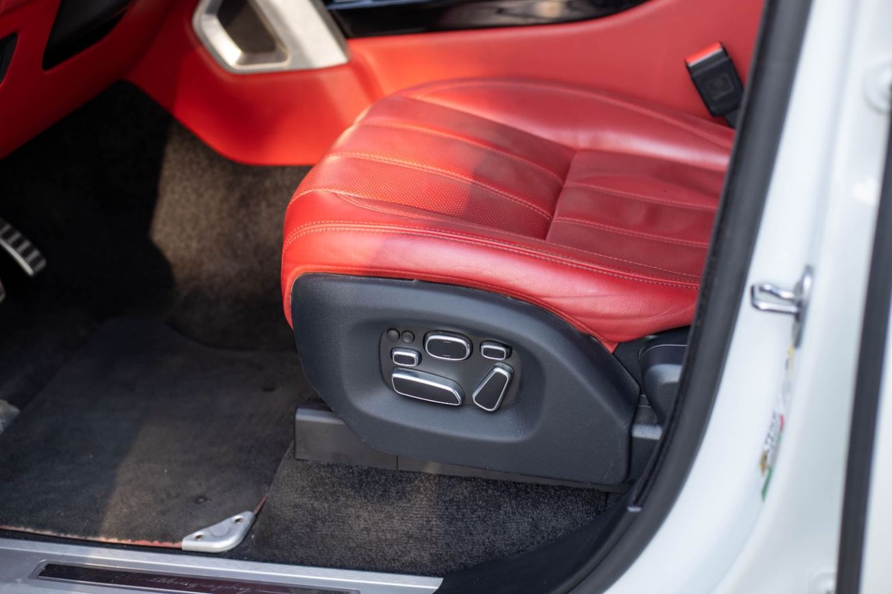 Land Rover Range Rover Vogue 5.0L