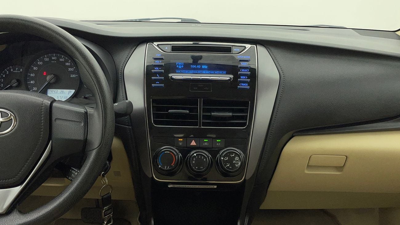 تويوتا يارس SE 1.5 | بدون دفعة مقدمة | اختبار القيادة في المنزل