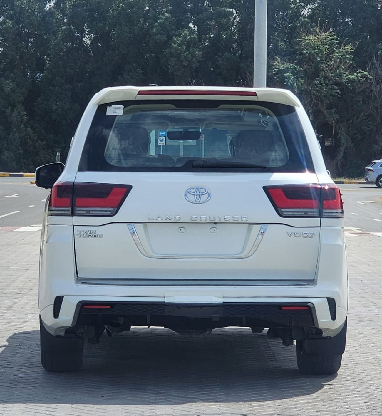 Toyota Land Cruiser GX.R V8 upgrade 2024