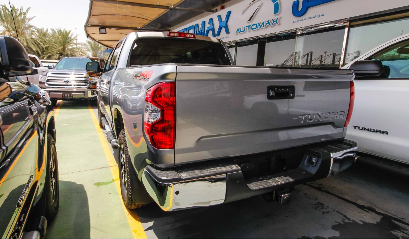 Toyota Tundra Crewmax