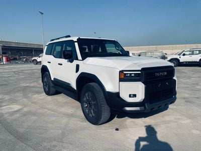 تويوتا برادو Adventure Dual Tone 2.4T