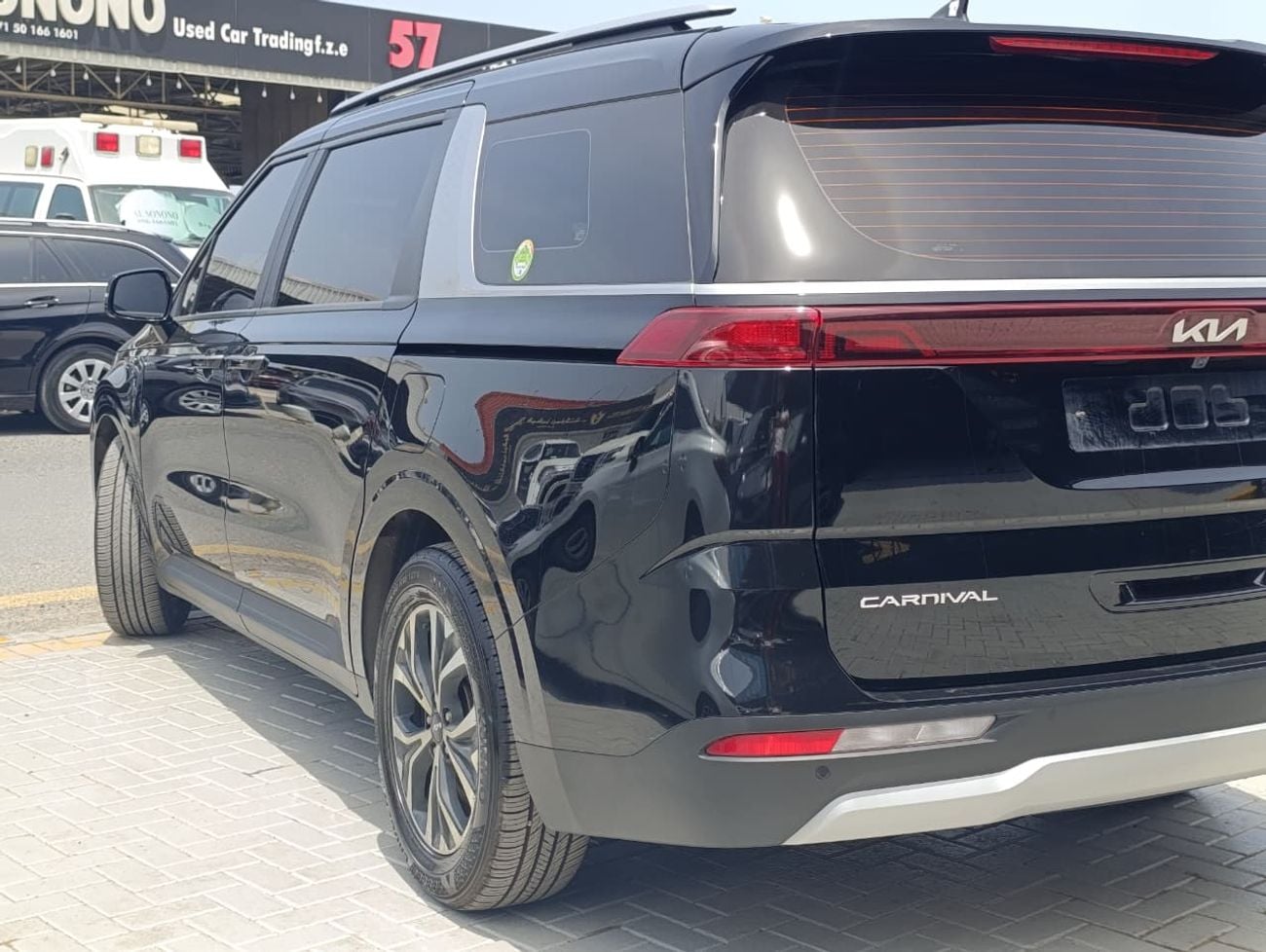 Kia Carnival KIA CARNIVAL DIESEL2.2