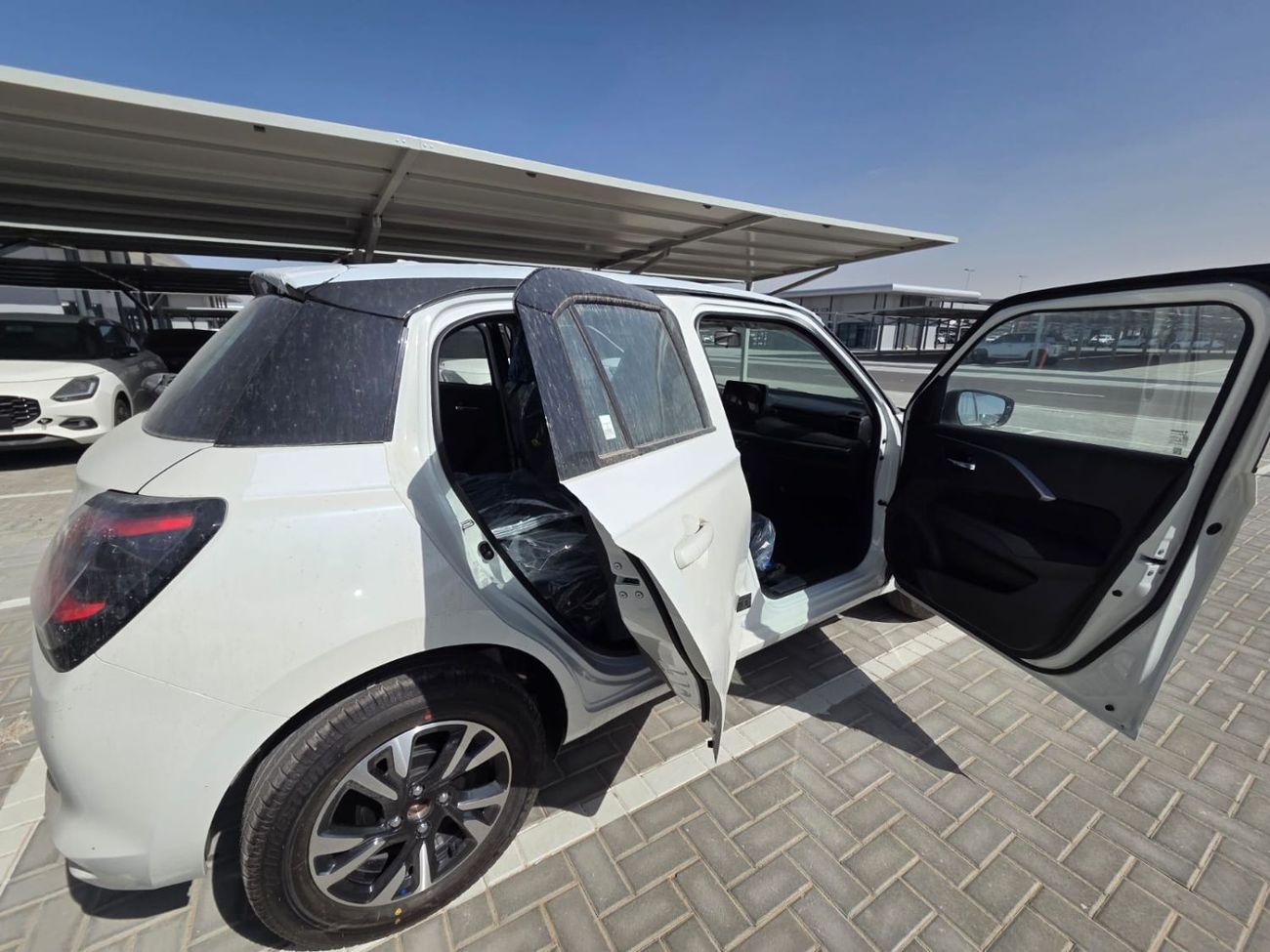 Suzuki Swift Suzuki Swift GLX Full Option Dual Tone 2026 AED 38000