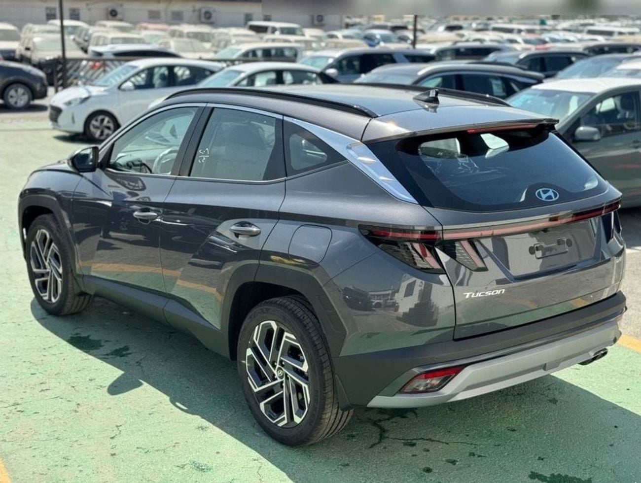 هيونداي توسون PREMIUM HYUNDAI TUCSON 1.6T - 2025 MODEL - GRAY COLOR