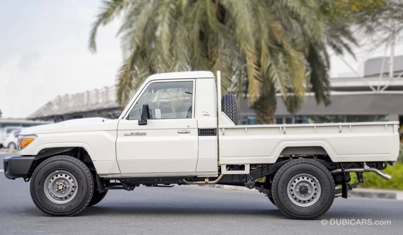 تويوتا لاند كروزر بيك آب Land cruiser lc 79 diesel 4.2L 2023