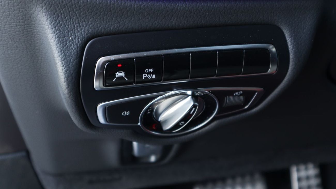 مرسيدس بنز G 63 AMG ECT0033 - Mercedes G63 - 4.0L Petrol Auto Black