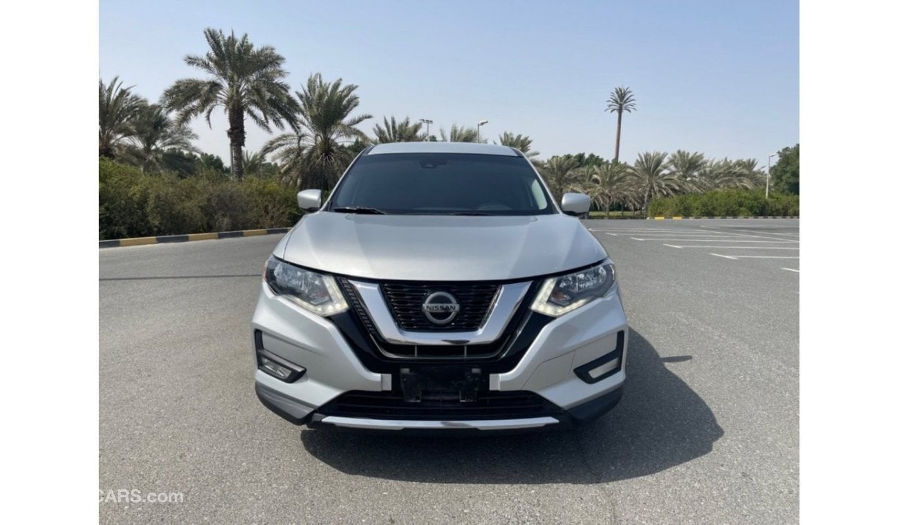 Nissan Rogue Nissan Rogue   (USA _ SPEC) - 2019 - VERY GOOD CONDITION