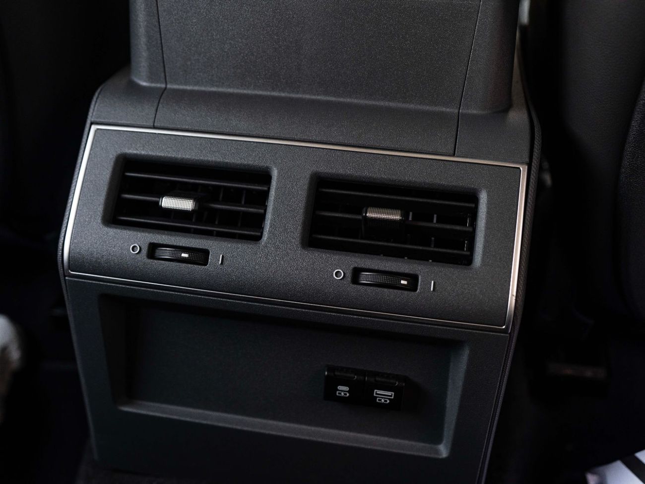 INEOS Grenadier QuarterMaster