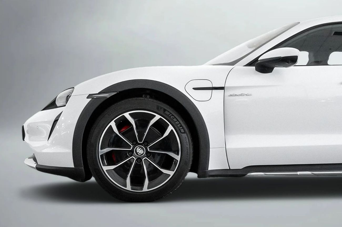 Porsche Taycan Turbo Cross Turismo