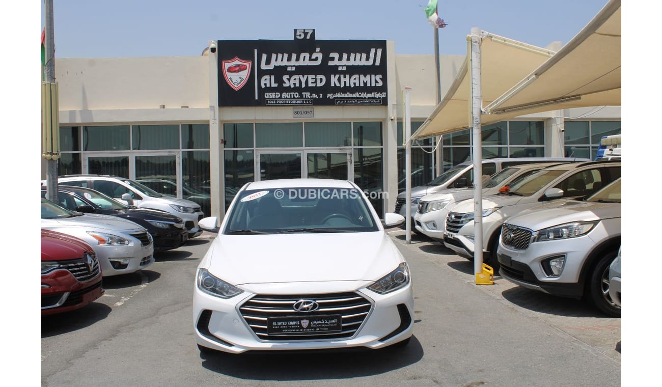 Hyundai Elantra GL ACCIDENTS FREE - GCC - PERFECT CONDITION INSIDE OUT - ENGINE 1600 CC
