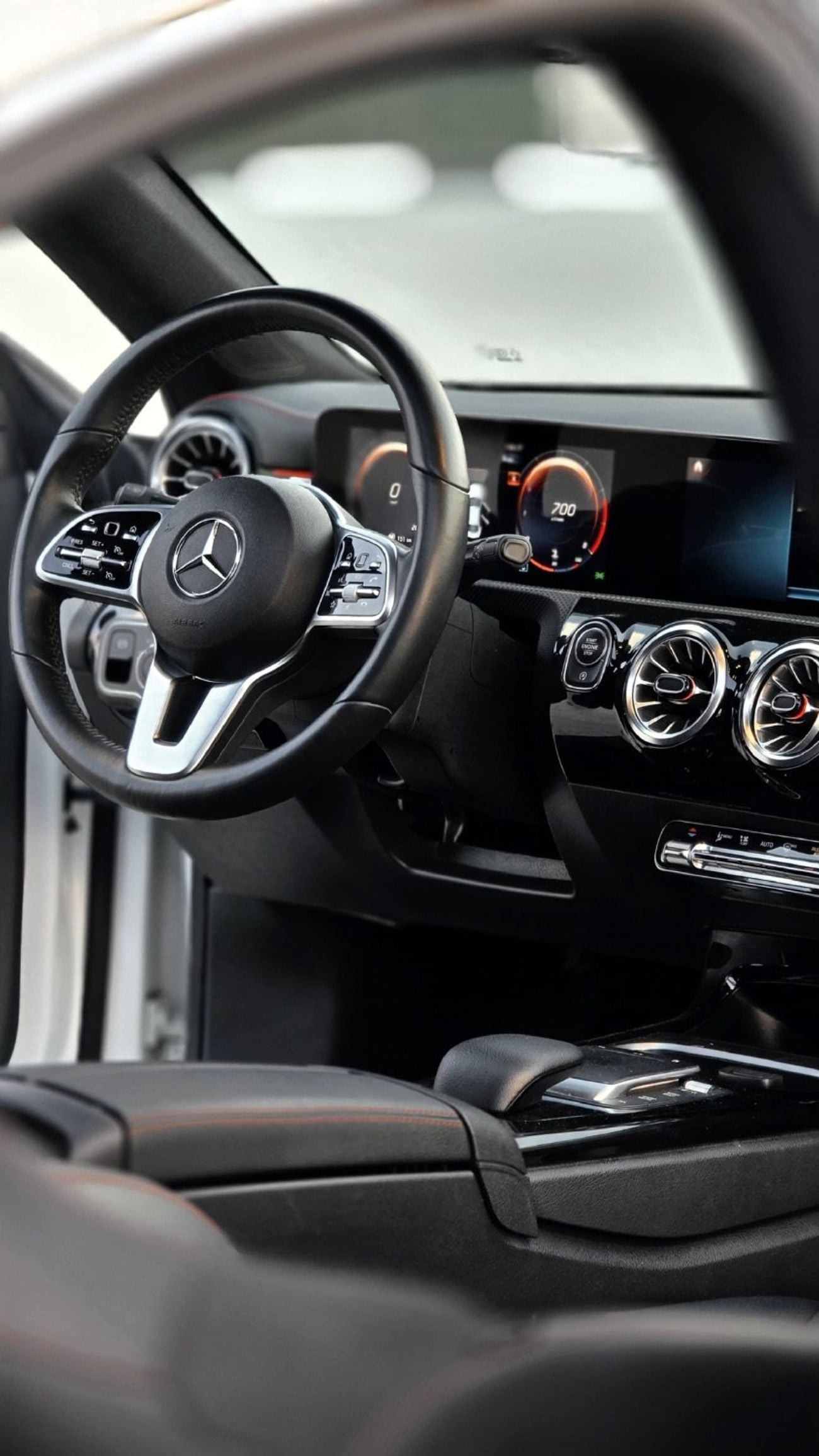 مرسيدس بنز CLA 250 4MATIC