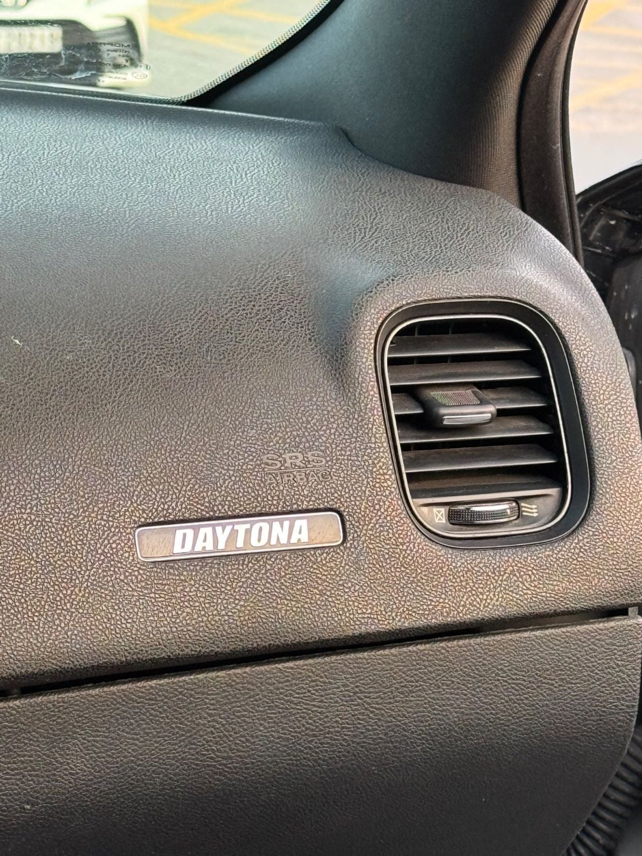 دودج تشارجر Daytona 5.7L (350 HP)