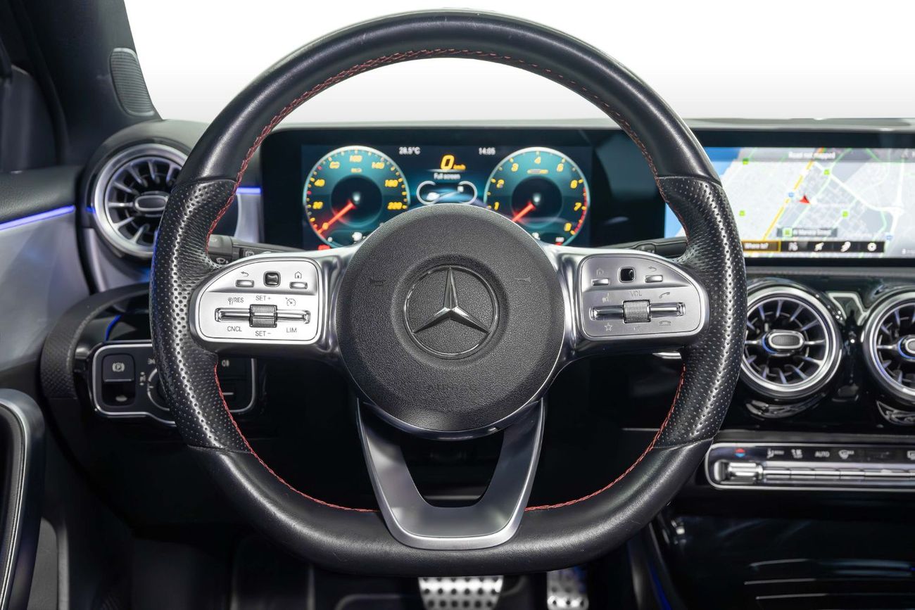 مرسيدس بنز A 200 AMG
