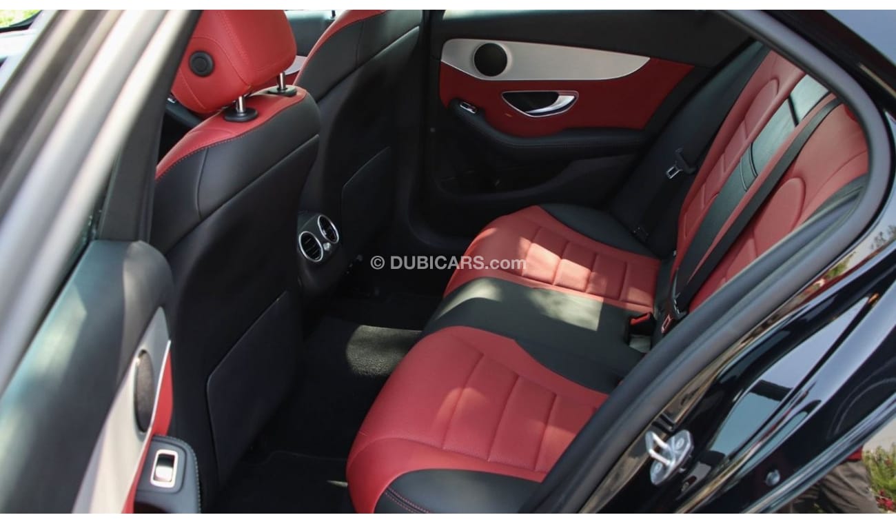 Mercedes-Benz C 300 4 MATIC