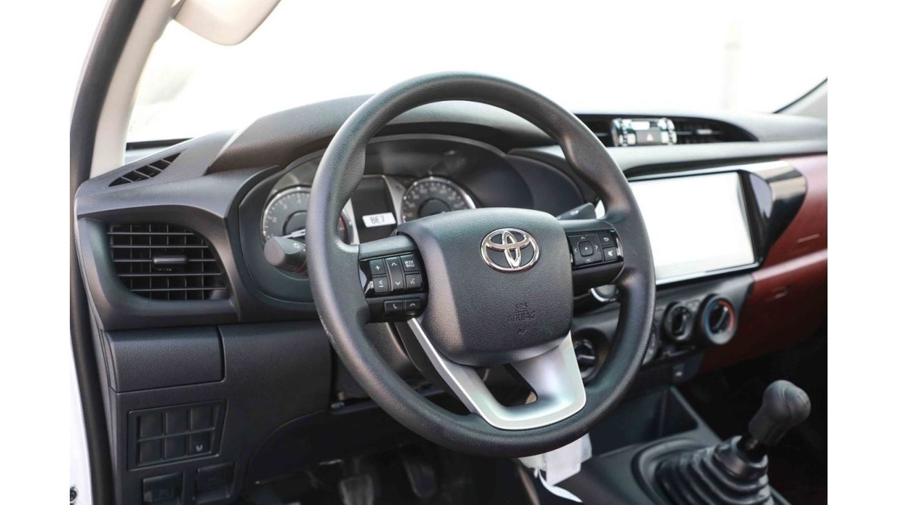 Toyota Hilux 2024 Toyota Hilux 4X4 Singel Cab 2.7 GLX - Super White inside Red | Export Only