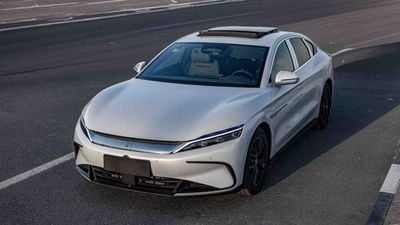 بي واي دي هان DM-i 125KM ELITE SMART DRIVING EDITION | 2025 | Ready Stock Limited QTY