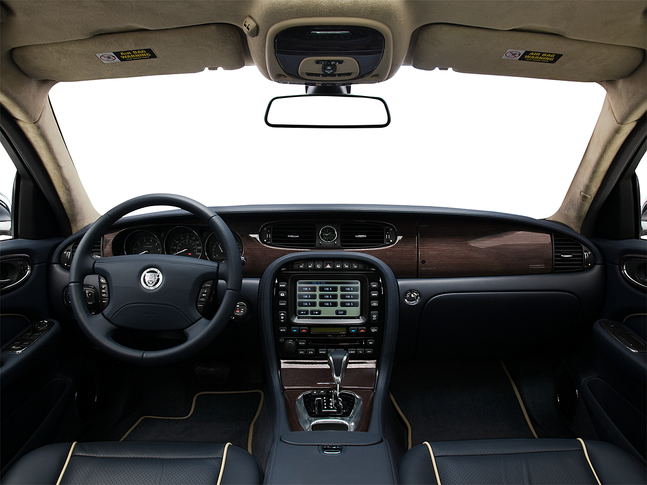 Jaguar XJR interior - Cockpit