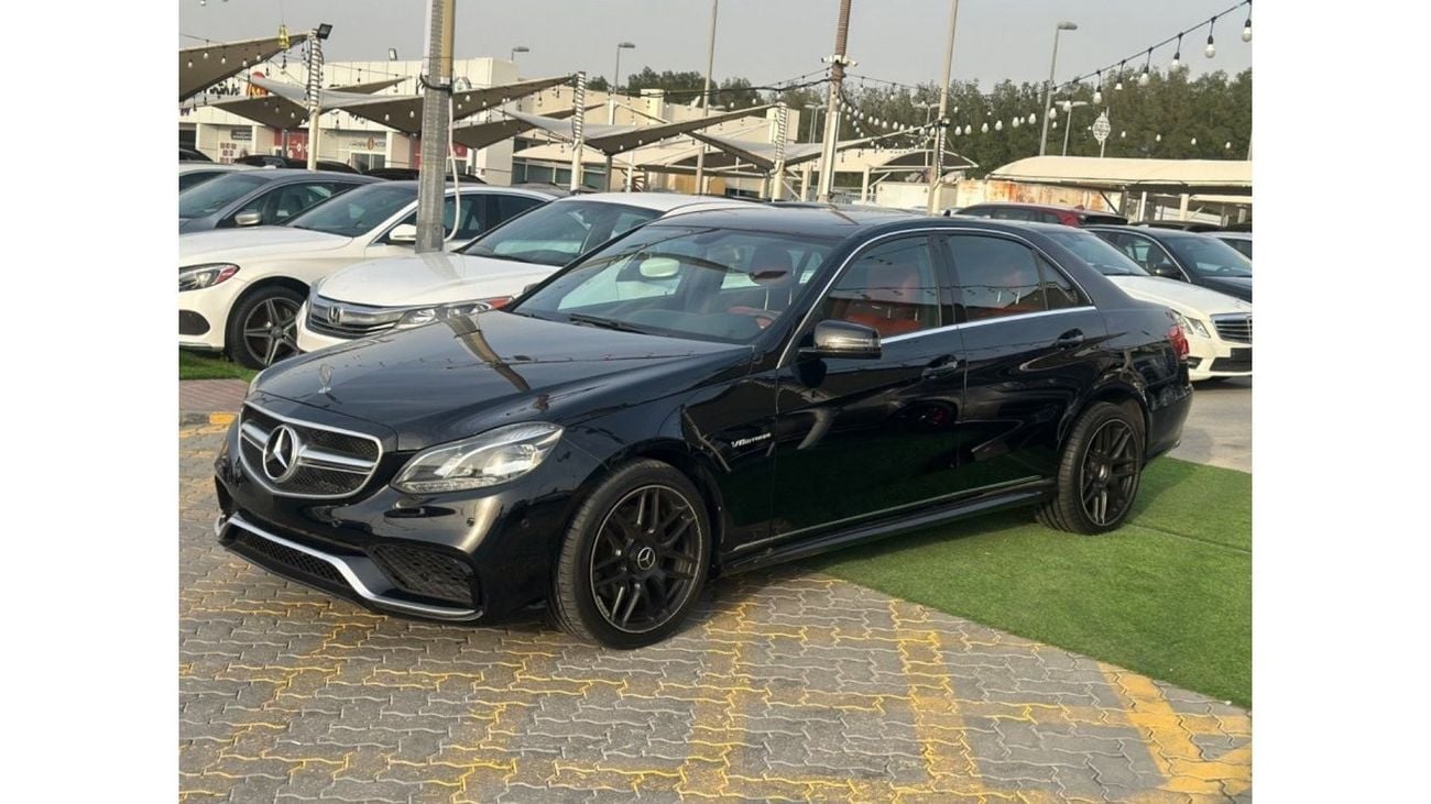 مرسيدس بنز E 350 موديل 2016 حاله ممتازه من الداخل والخارج فل مواصفات فتحه وجلد ومثبت سرعه وتحكم كهربي كأمل ونظام صوت