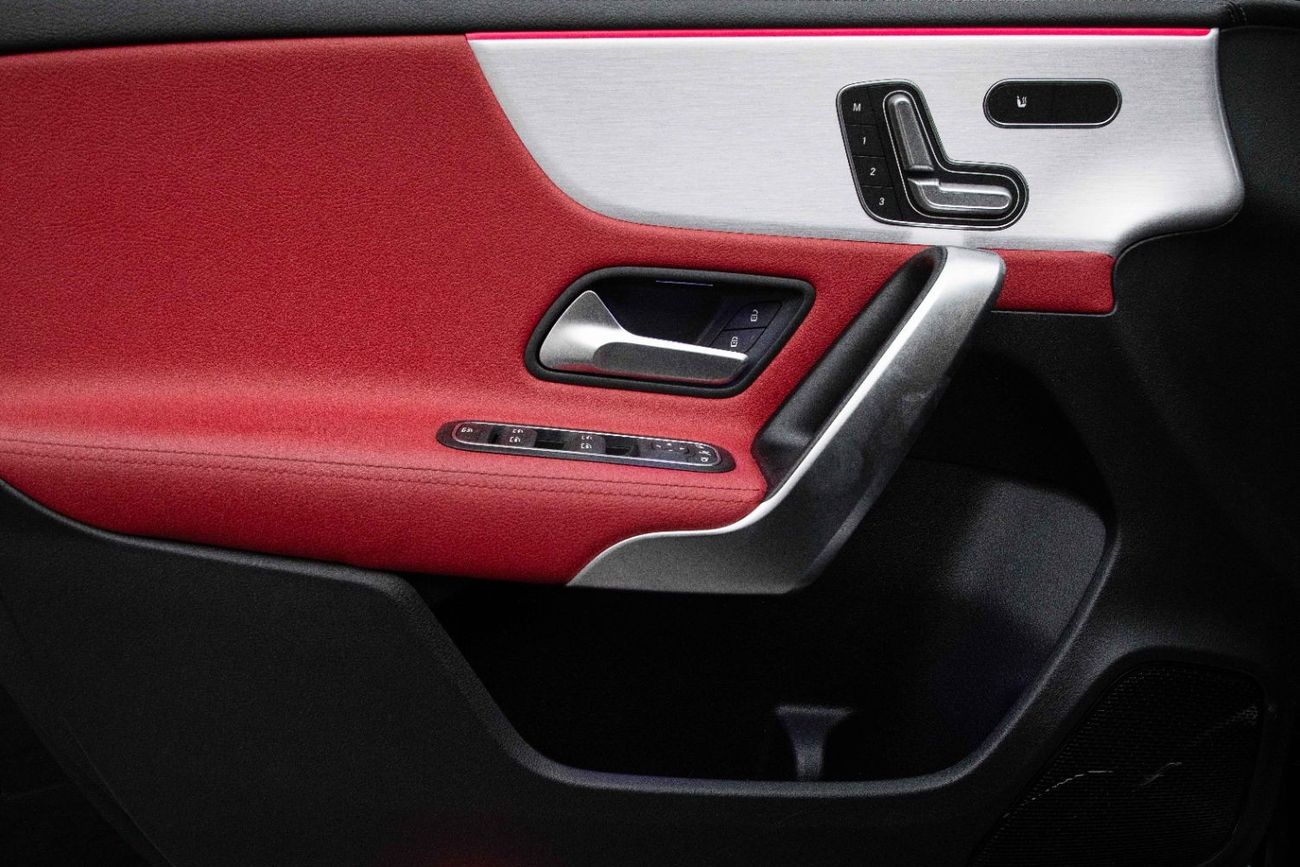 Mercedes-Benz A 35 AMG 35 AMG | 2,742 P.M  | 0% Downpayment | Excellent Condition!