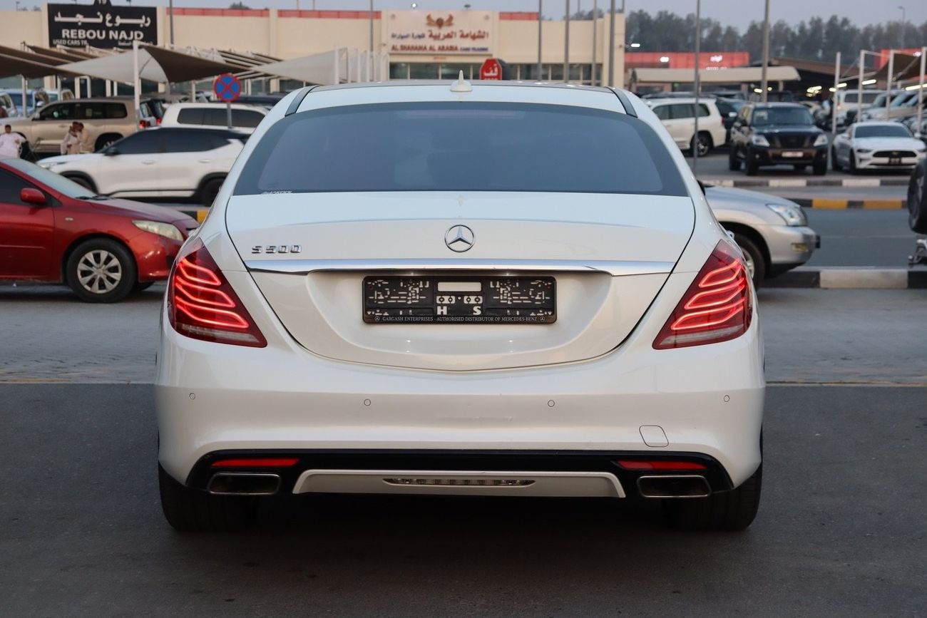Mercedes-Benz S 500 High Mercedes-Benz S500 / 2015 / GCC / Free Accident / Only 99,000Km