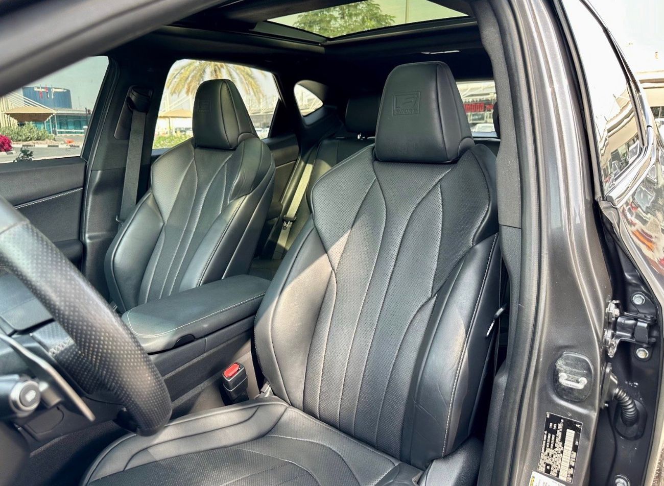 لكزس NX 300 F-SPORT PLATINUM