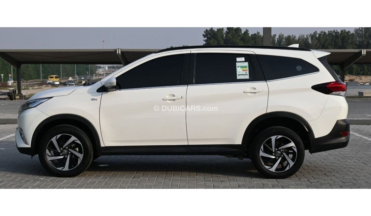 Toyota Rush EX 2021 (GCC ) very good condition without accident original paint