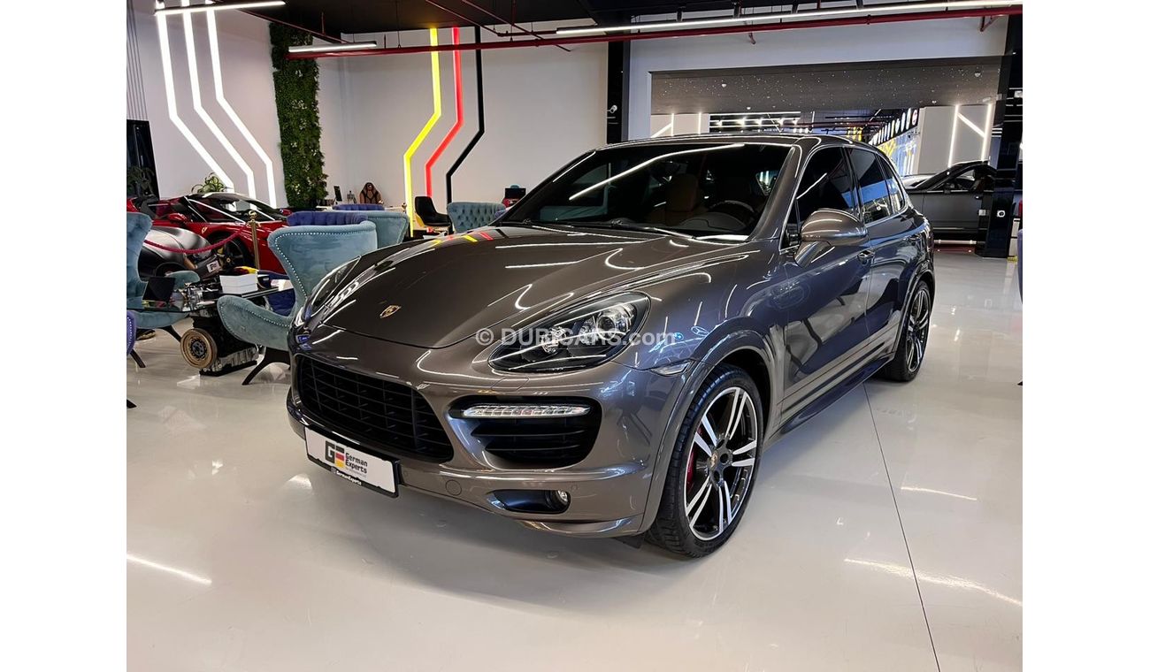 بورش كايان Porsche Cayenne GTS GCC Full Service History