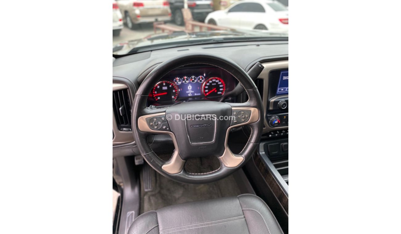 GMC Sierra GMC SIRRA DENALI 2016 GCC