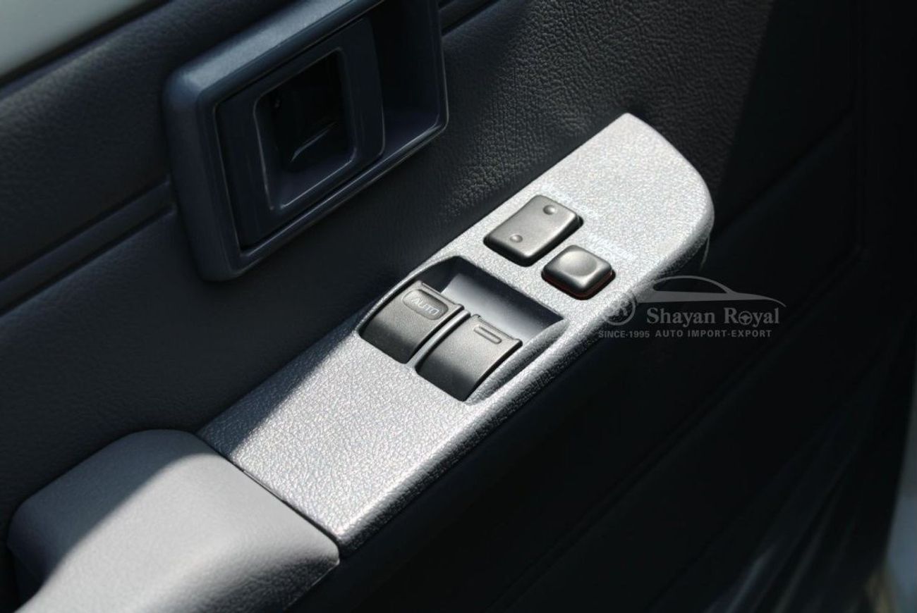 Toyota Land Cruiser 70 LHD LC78 4.2L DSL V6 4WD 3DR 13S MT 2025MY