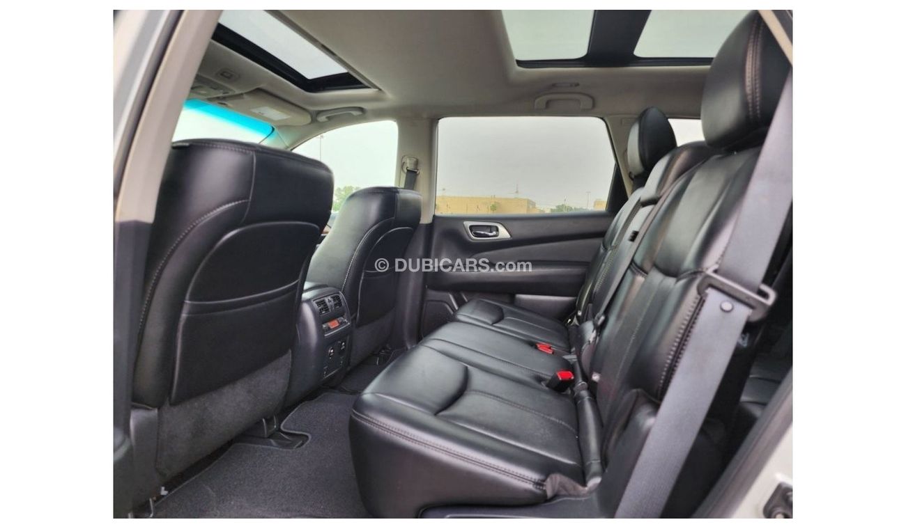 نيسان باثفايندر full options