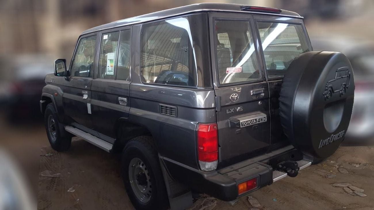 Toyota Land Cruiser 70 2026 Toyota Land Cruiser LC76 4.0L MT Petrol (with Diff lock)