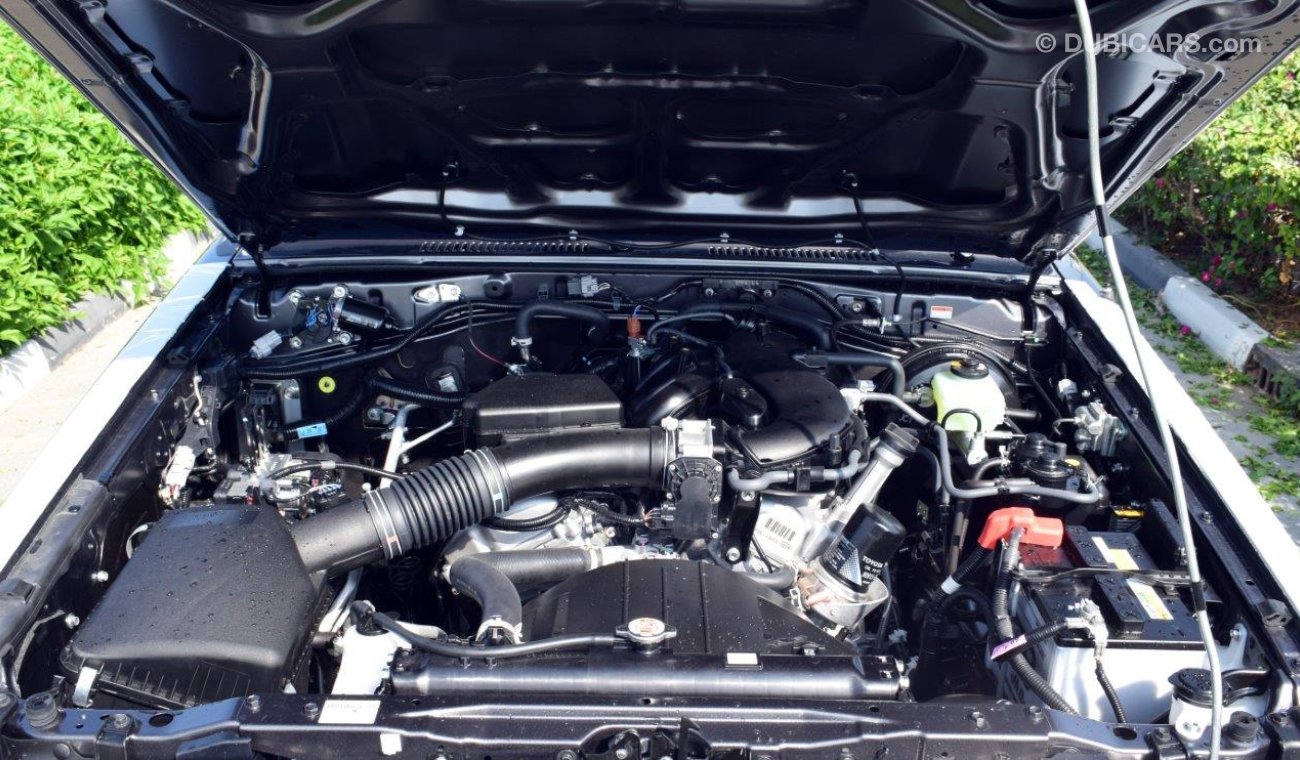 تويوتا لاند كروزر بيك آب 79 SINGLE CAB LX -E V6 4.0L PETROL 4WD MANUAL TRANSMISSION