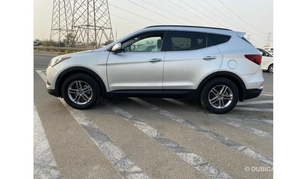 Hyundai Santa Fe 2018 HYUNDAI SANTAFE SPORT / MID OPTION