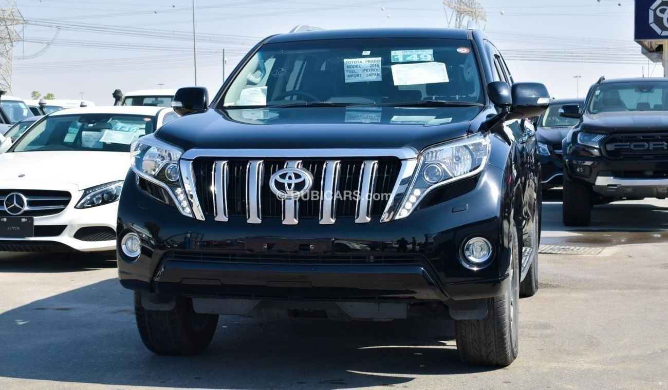 Toyota Prado Japan Right hand drive TXL 2.8 diesel Auto with sunroof 7 seater leather electric seats keyless entr
