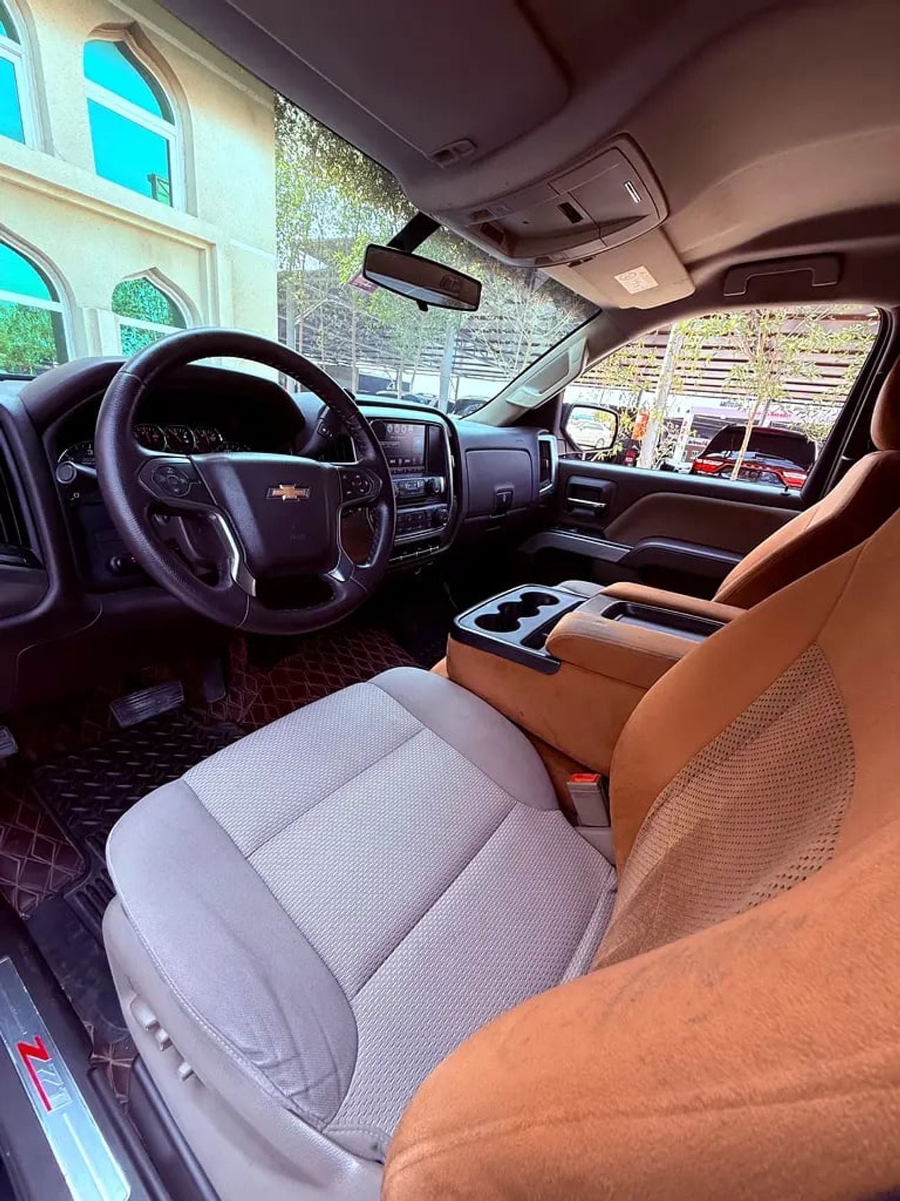 Chevrolet Silverado شيفروليه سيلفرادو Z71 خليجي Silverado LT - GCC Specs