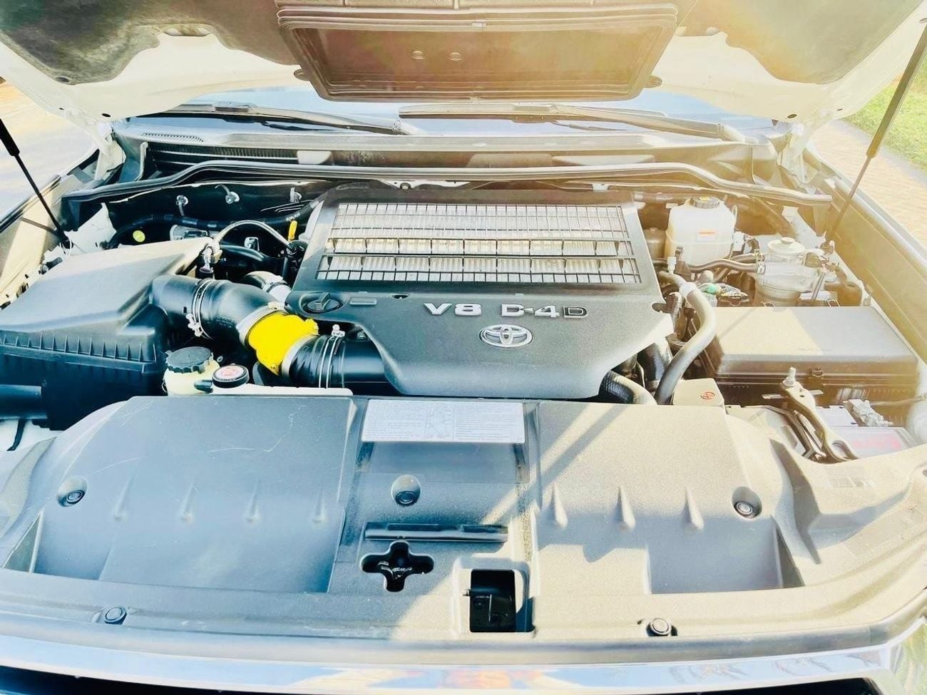 تويوتا لاند كروزر GXR4 3.3L Toyota landcuriser GXR V8 2021 Full option