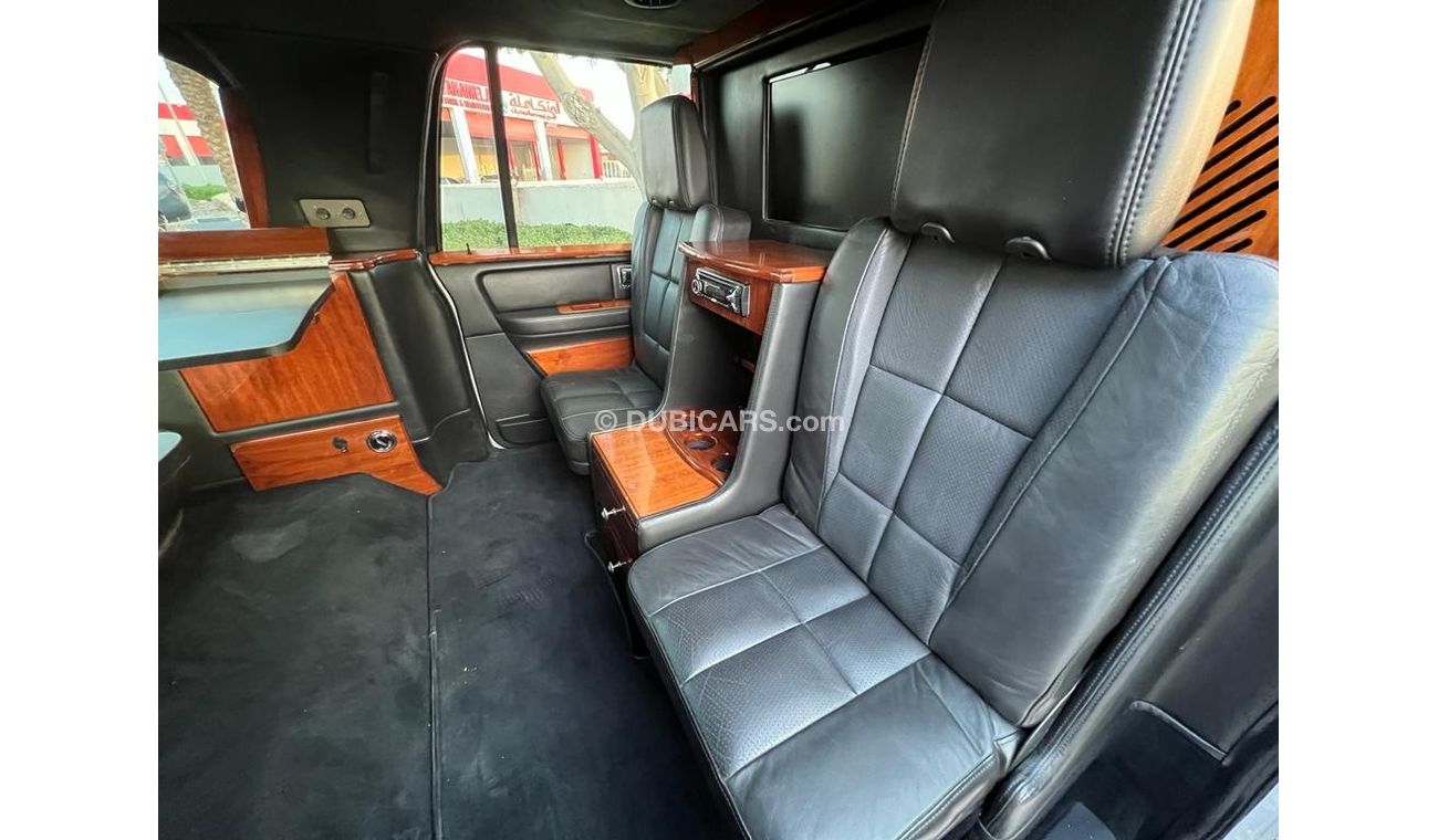 Lincoln Navigator LINCOLN NAVIGATOR VIP 2012 GCC IN PERFECT CONDITION