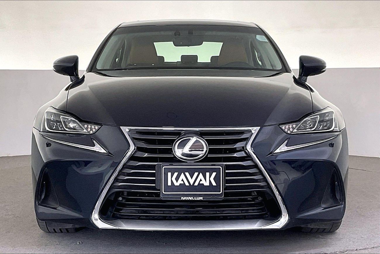 Lexus IS350 Platinum | Guaranteed Warranty | 0 Down Payment